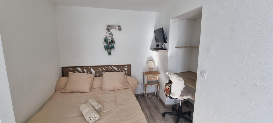 Petit duplex atypique Apartment in Corsica