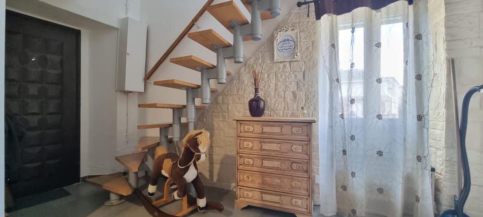 Petit duplex atypique Apartment in Corsica