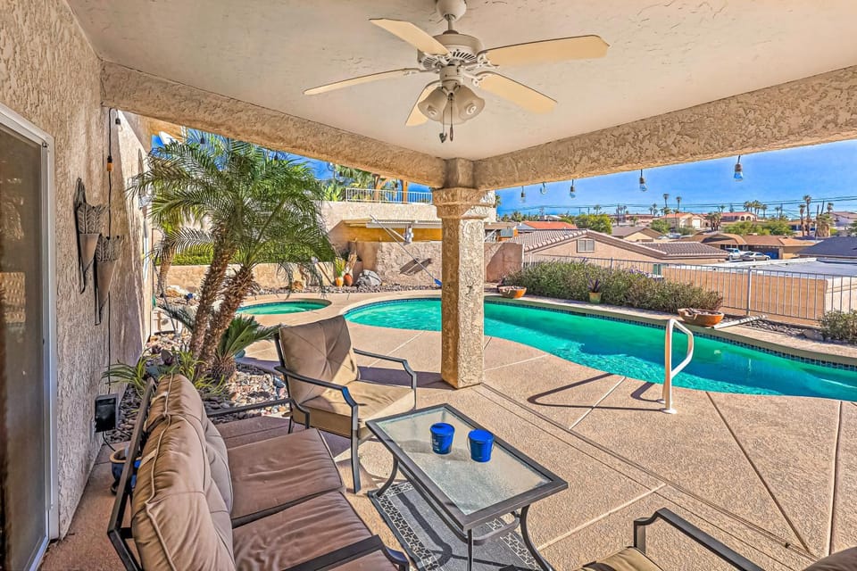 Poolside Bliss: Pet-Friendly Lake Havasu City Gem House in Lake Havasu City