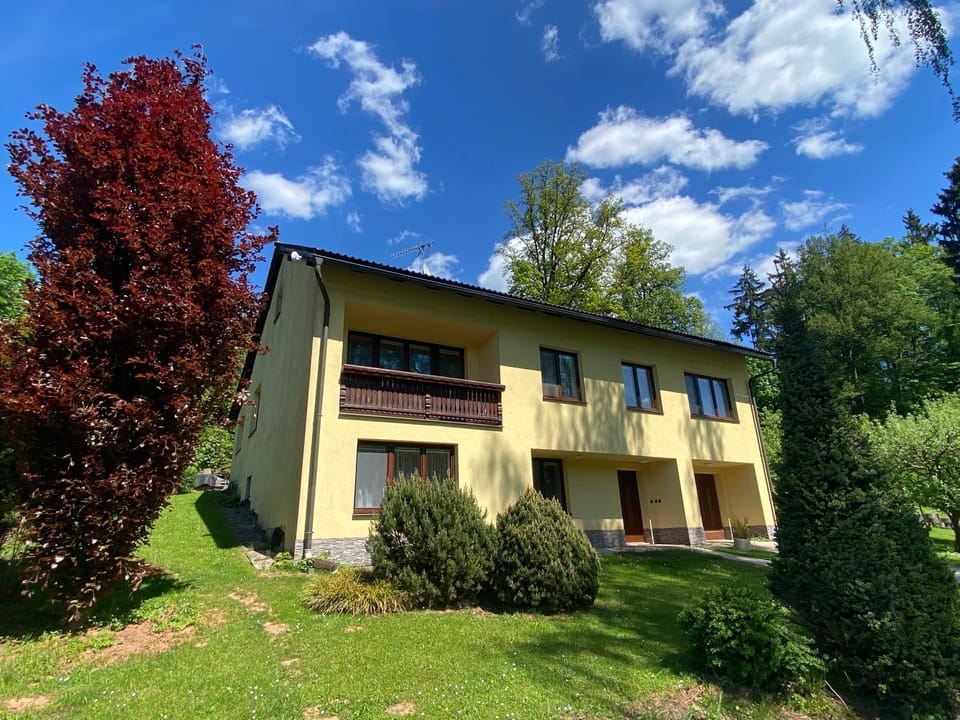 Property building, Spring, Day, Garden, Garden view