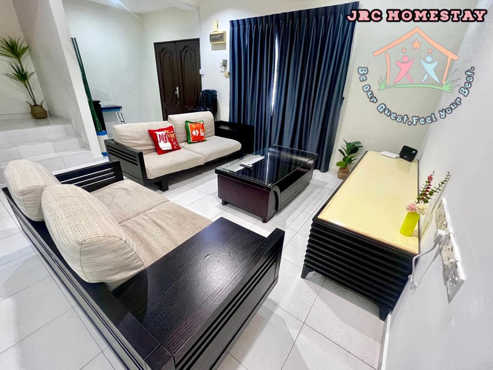 Mahjong theatre Austin House in Johor Bahru
