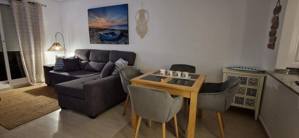Living room, Seating area, Dining area