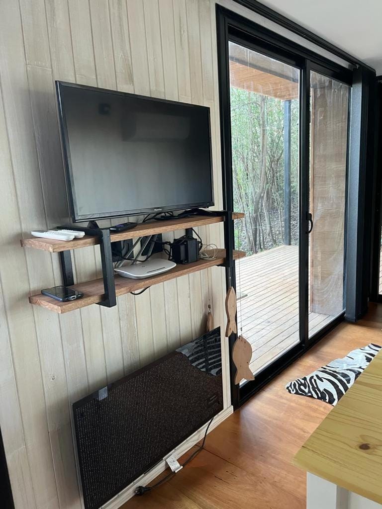 Communal lounge/ TV room, Kitchen or kitchenette