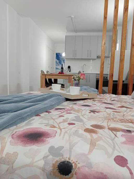 Estudio con piscina y aire acondicionado en el centro del Puerto de la Cruz Apartment in Puerto de la Cruz