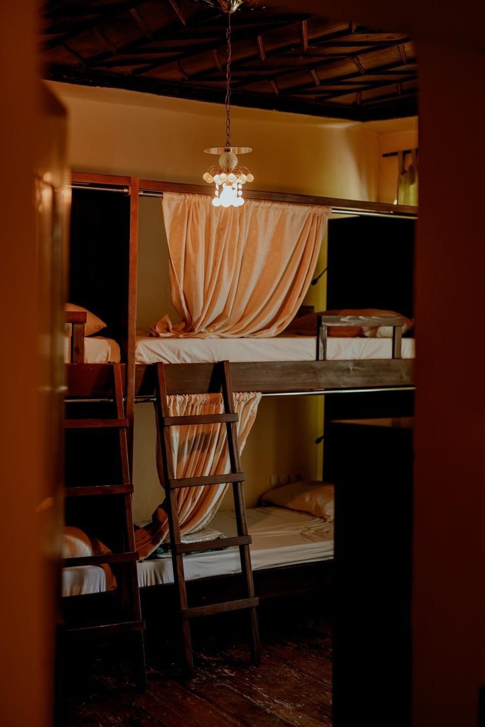 bunk bed