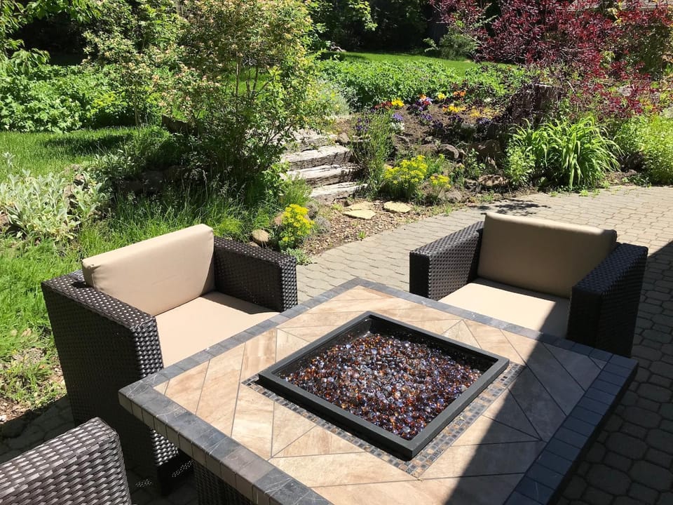 Patio, Garden, Balcony/Terrace, Seating area, fireplace