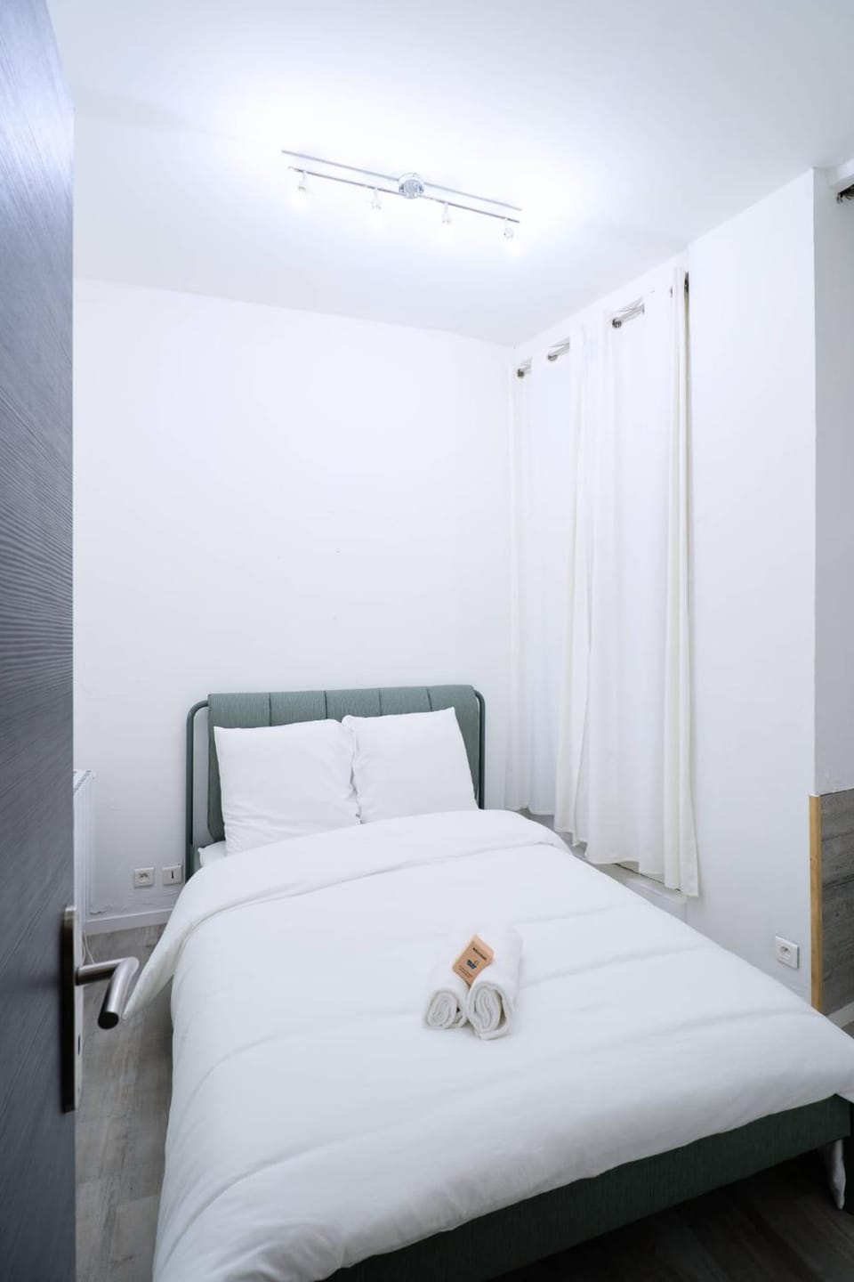 La loge des Carmélites Coeur de Nantes WIFI Apartment in Nantes