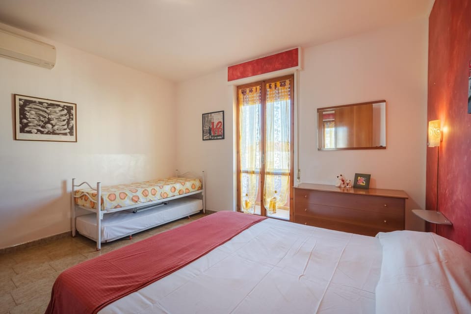 Su Entu 500mt Lido Beach Apartment in Alghero