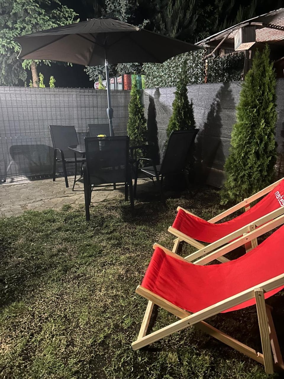Garden, sunbed