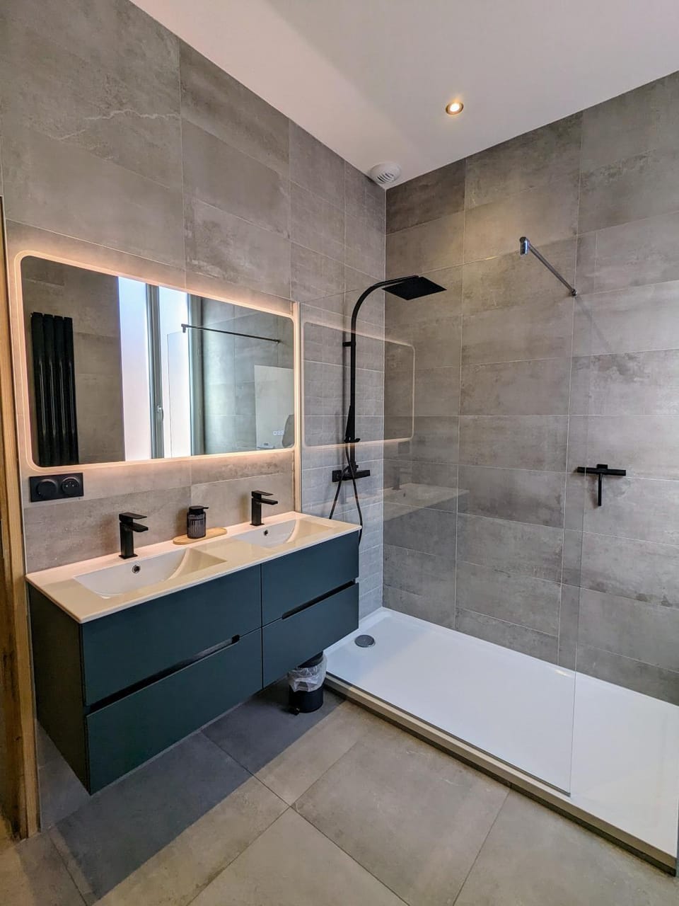 My'Deting - Jacuzzi Apartment in Auvergne-Rhône-Alpes