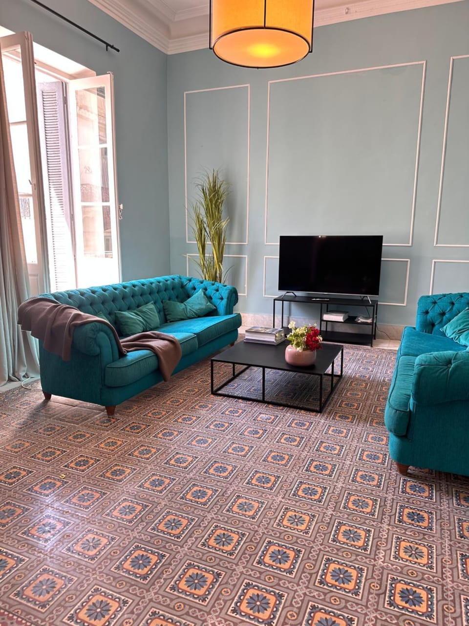 Communal lounge/ TV room, TV and multimedia, Living room, Seating area