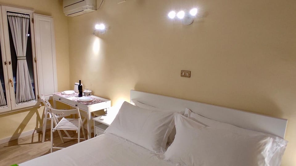 Appartamento Mughetto Apartment in Florence
