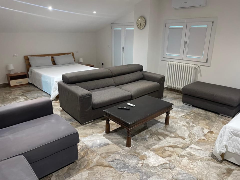 Attico Marsiglie Bed and Breakfast in Emilia-Romagna