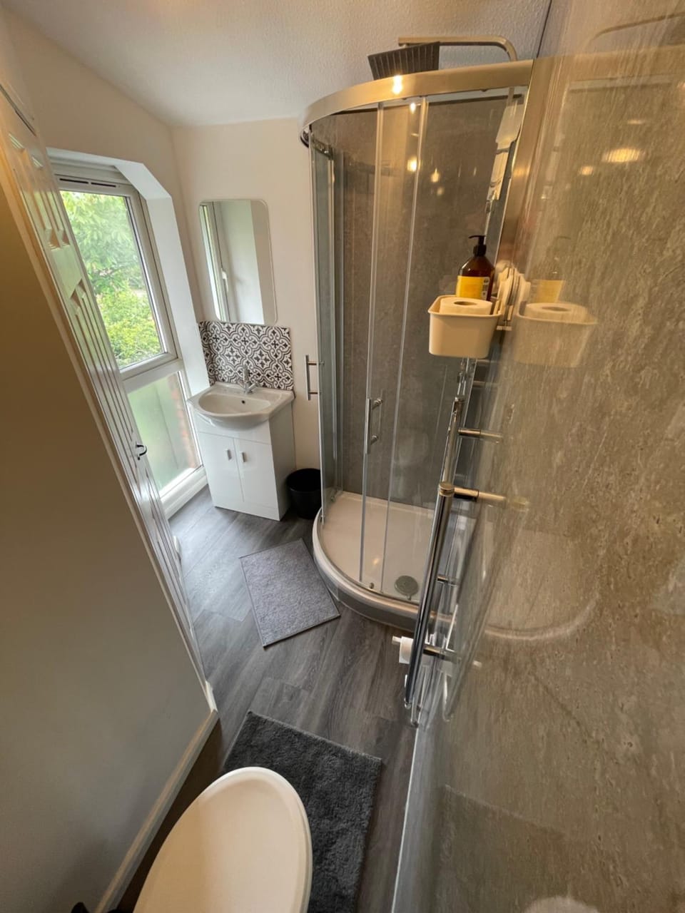 Shower, Toilet, Bathroom