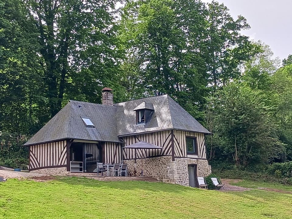 Gite La Vieille Rivière House in Normandy