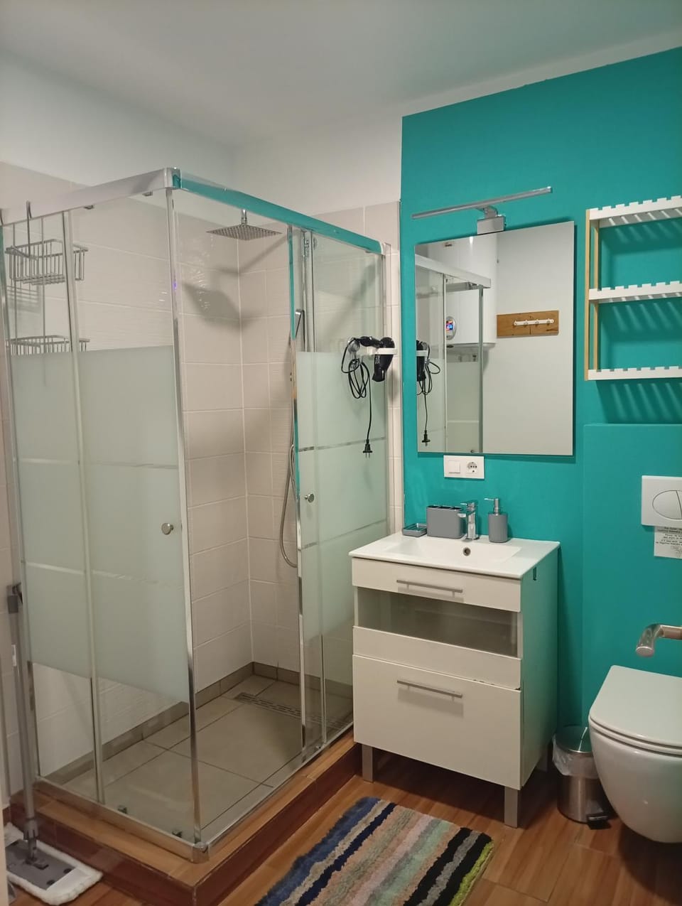 Shower, Toilet, Bathroom