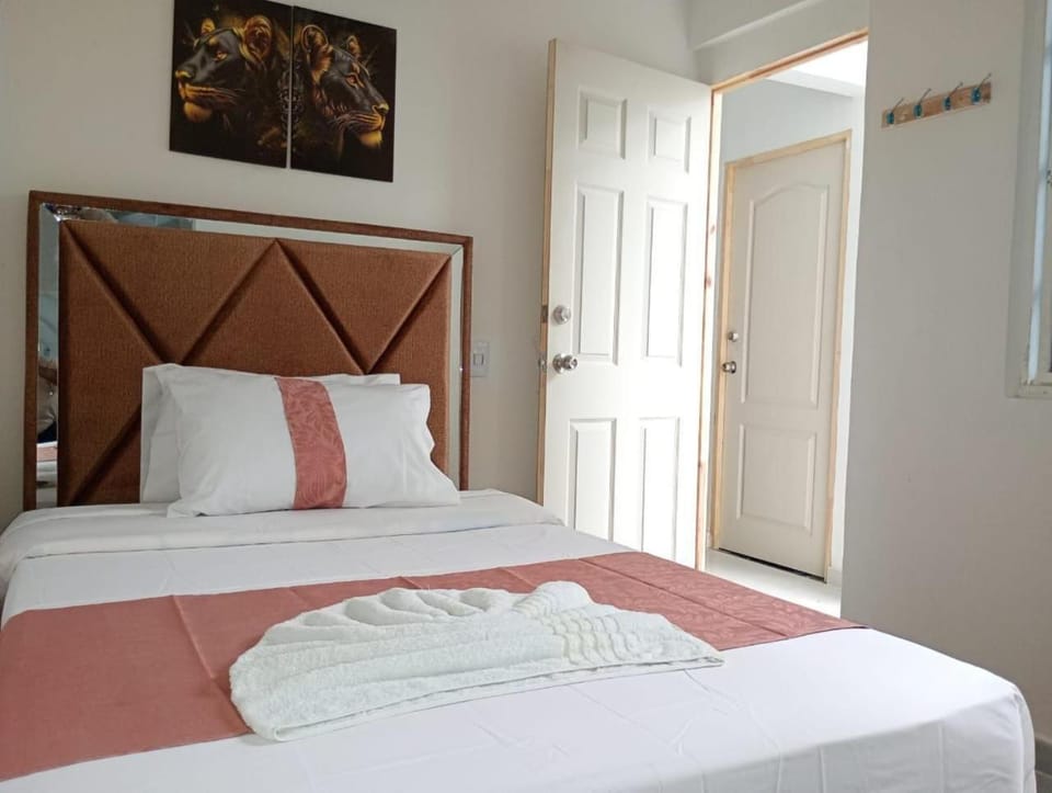 Casa hotel el trebol- hospedaje Vacation rental in Cali