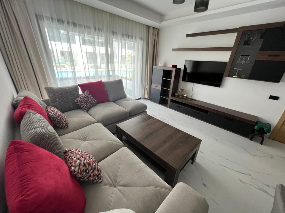 Communal lounge/ TV room, Living room