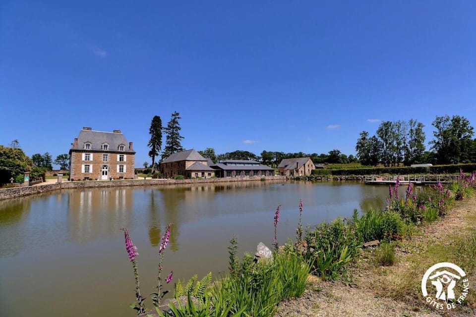 Lodge de l'etang House in Brittany