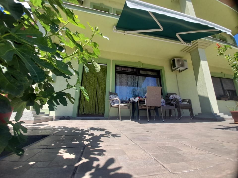 Apartment Kolonija Apartment in Slavonski Brod