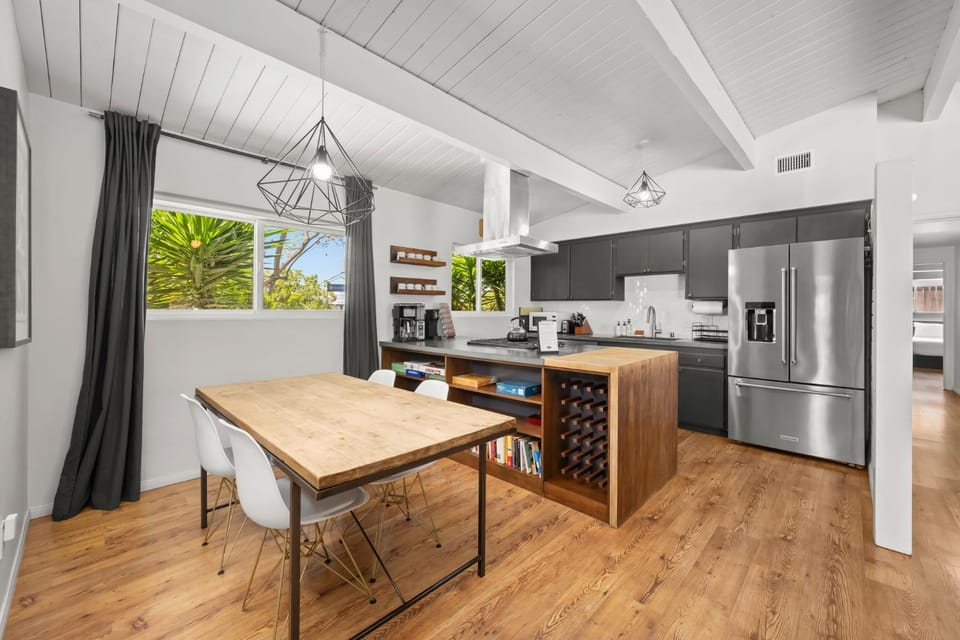 Agua Dulce - Mid Century Oasis - Pool &Hot Tub House in Casa De Oro-Mount