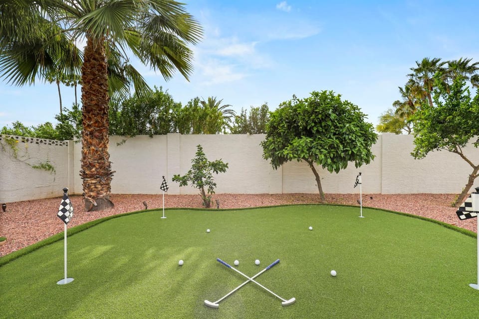 El Sueno Retreat - Pool and Spa Oasis House in Scottsdale