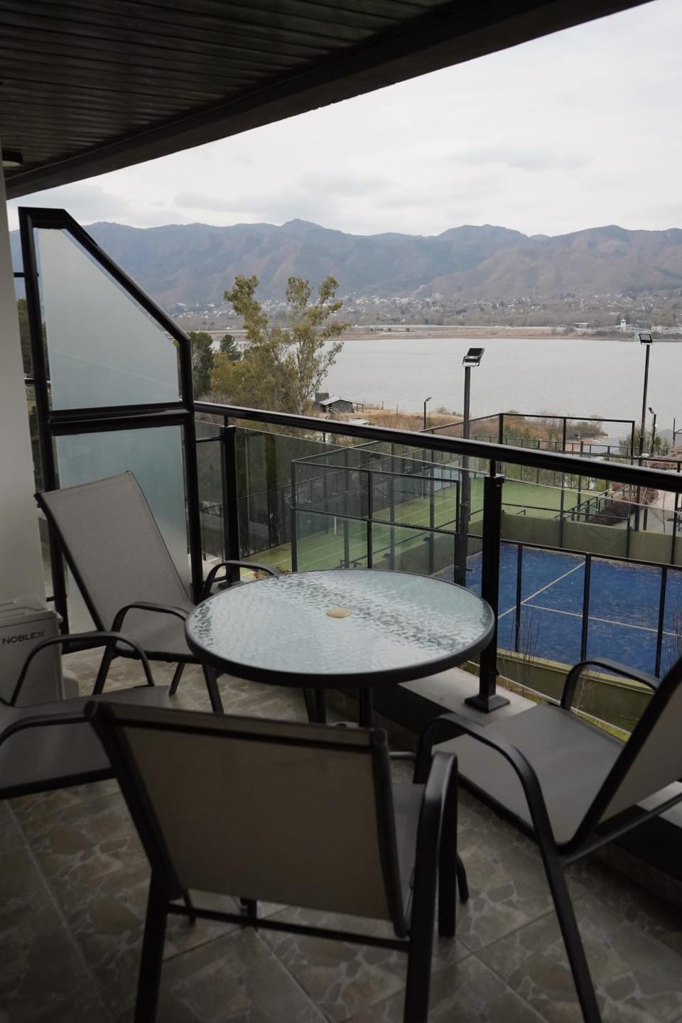 Spring, Natural landscape, Winter, Summer, Balcony/Terrace, Balcony/Terrace, Lake view, Lake view