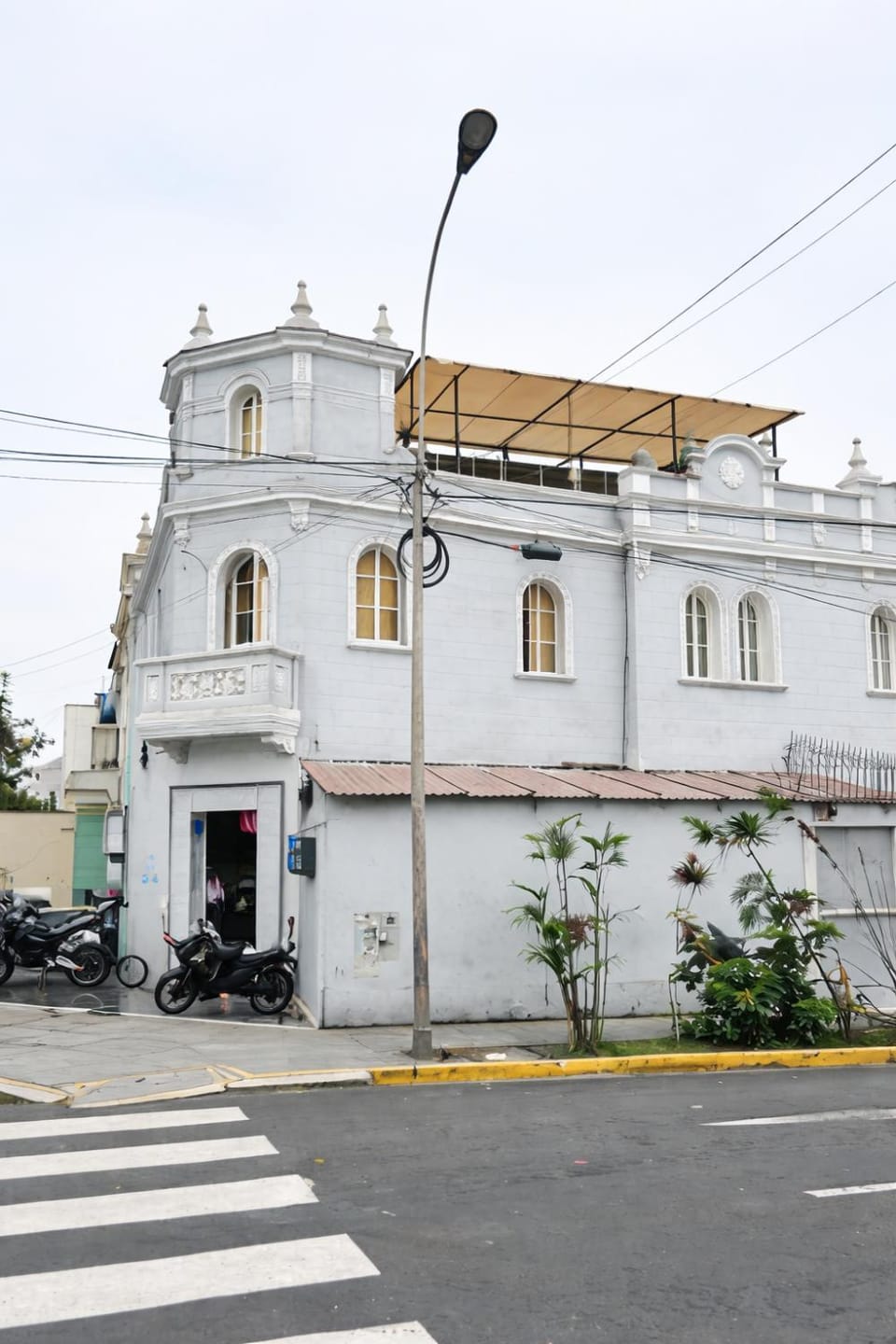 Property building, Location