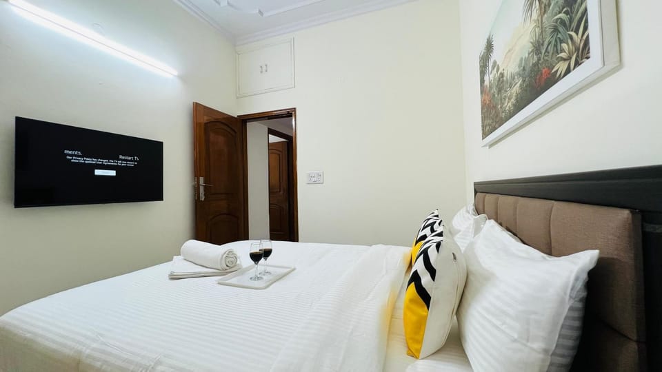 TV and multimedia, Bedroom, air conditioner