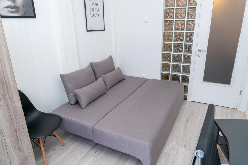 Kosmos Service Apartment Near Saint Dimitrious Church Apartment in Thessaloniki