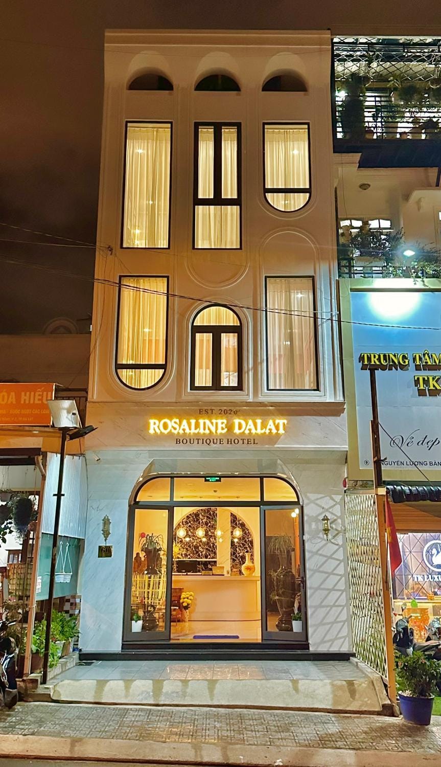 Property building, Night