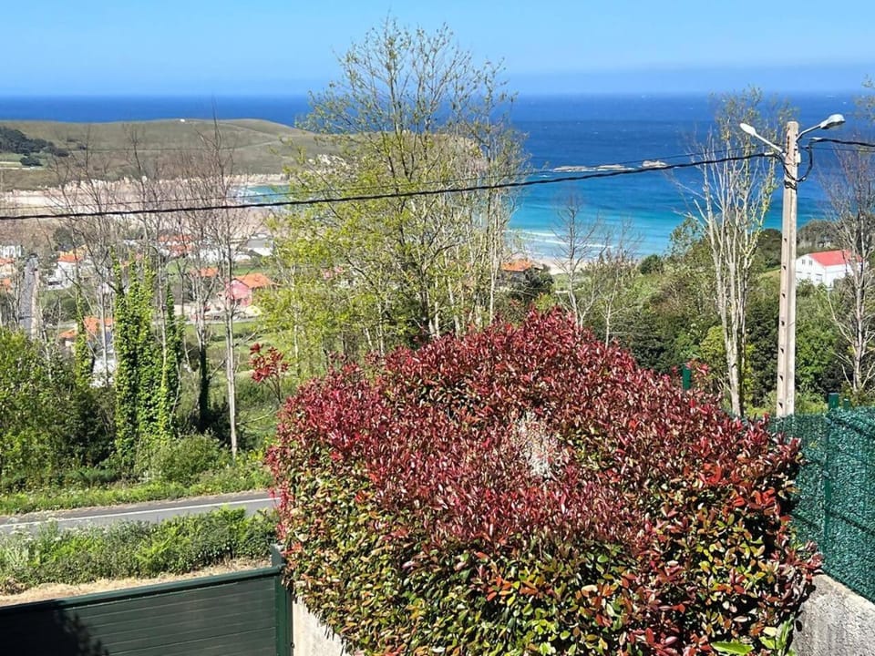 Pantin Beach View Villa Pool Aloha-te Chalet in Galicia