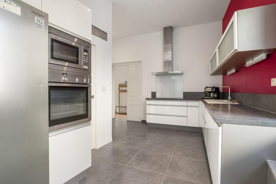 Kitchen or kitchenette, pet friendly