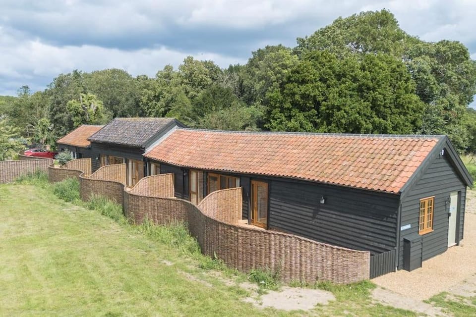 3 Henham Barns House in Suffolk Coastal District