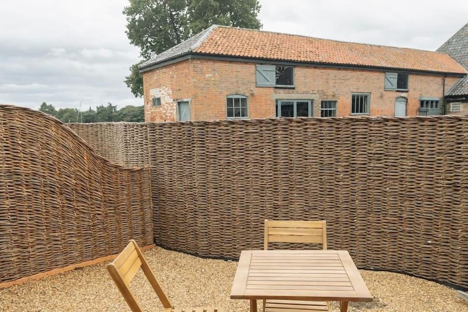 3 Henham Barns House in Suffolk Coastal District