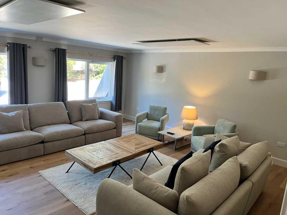 Dune House, Golf Road, Dornoch 5x Bedrooms House in Scotland