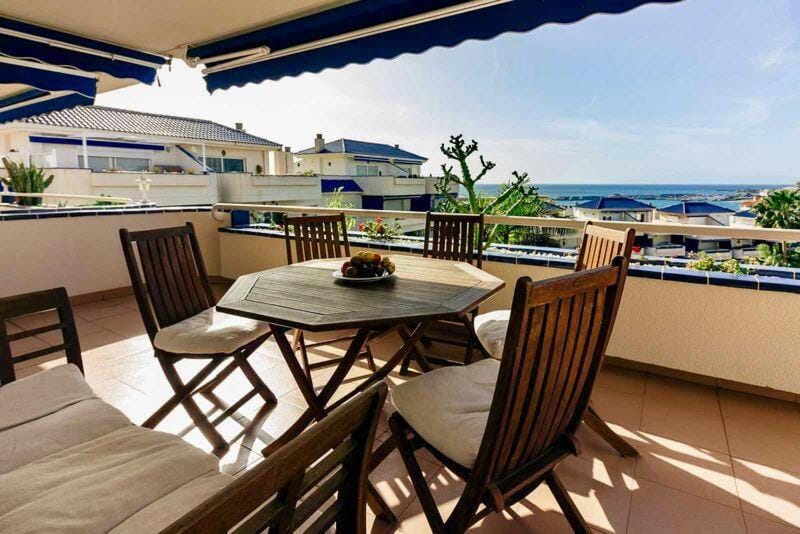 Large Direct Ocean Front Apartment Apartment in Los Cristianos