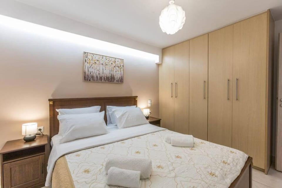 Varkiza Seaside 2BD Apartment Apartment in East Attica Regional Unit, Greece