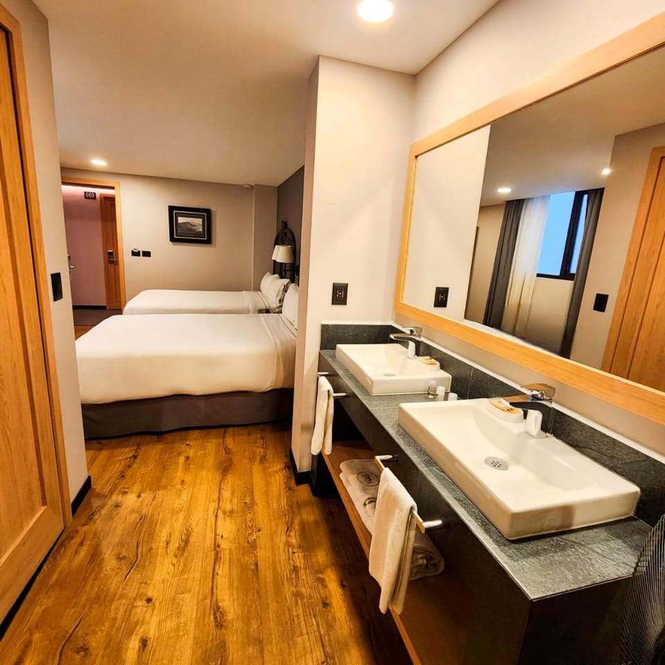 Bed, Photo of the whole room
