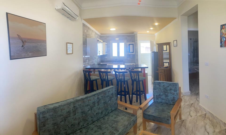 Living room, Seating area, Dining area, air conditioner