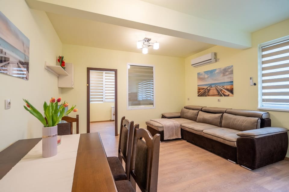 Top Location Central New & Spacious 3 BDR apt Medical Academy Apartment in Sofia