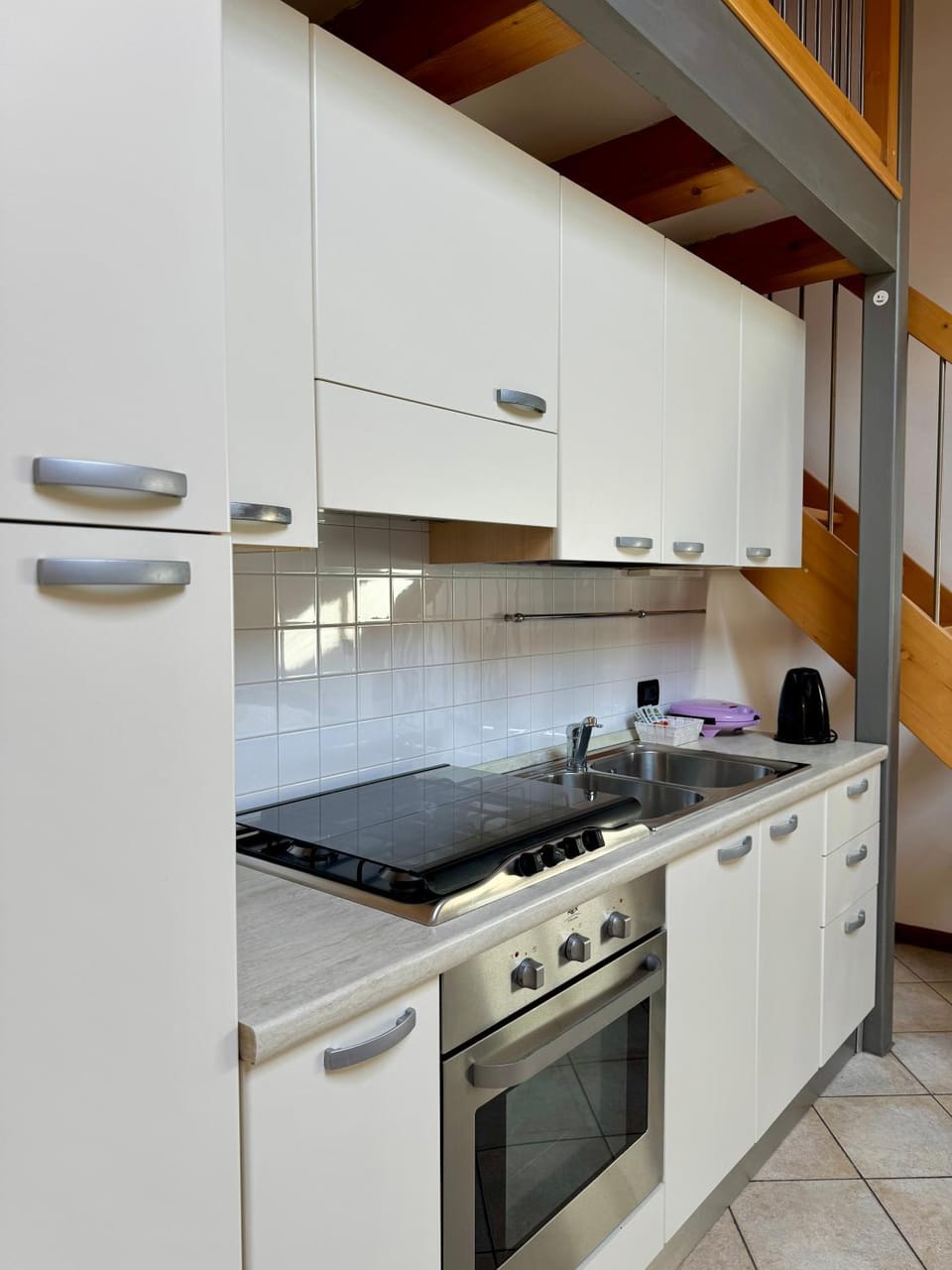 Kitchen or kitchenette, pet friendly