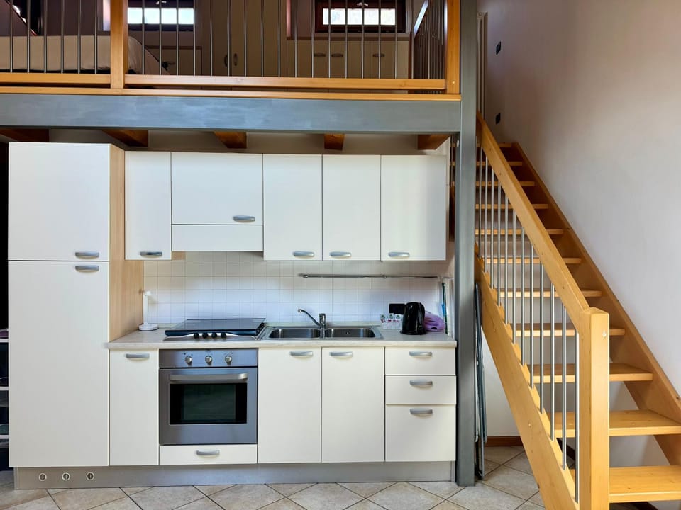 Kitchen or kitchenette, pet friendly