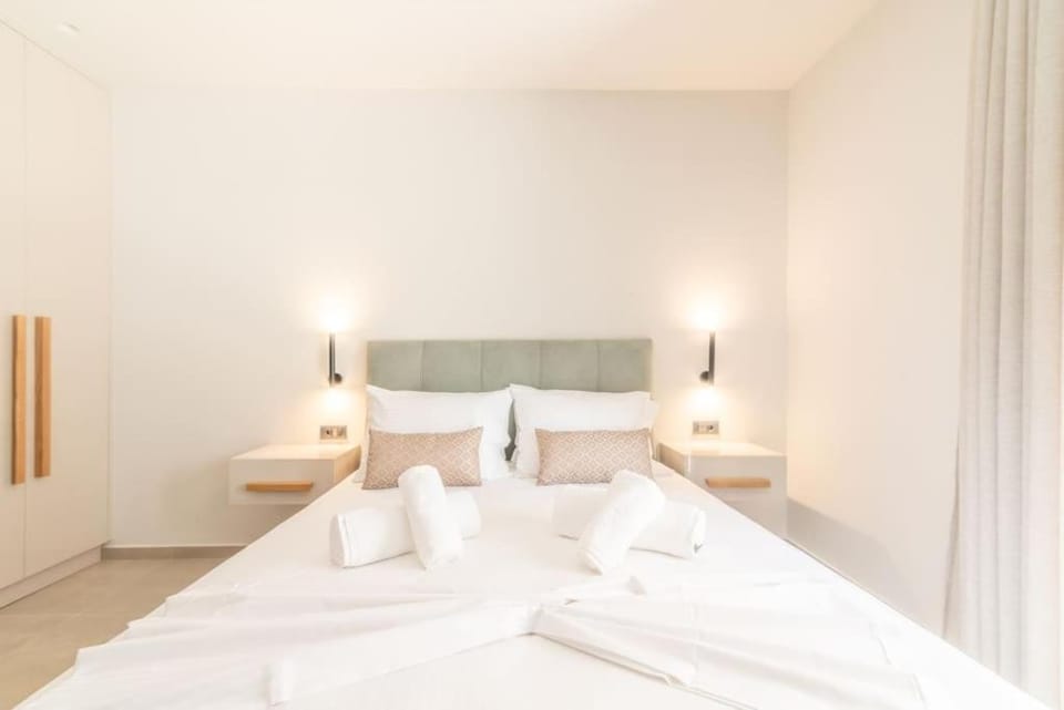 Bed, Bedroom, wardrobe
