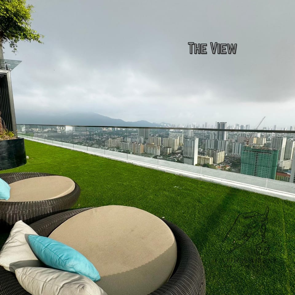 Garden, View (from property/room), City view