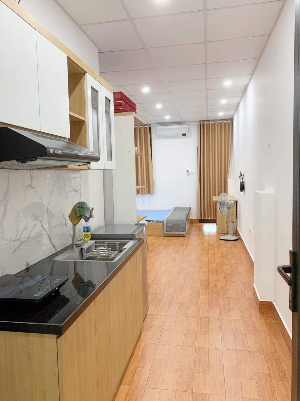 Kitchen or kitchenette, stove