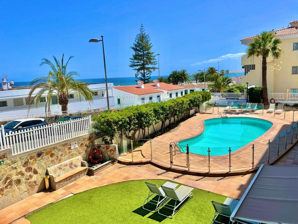 Day, Pool view, Sea view, sunbed