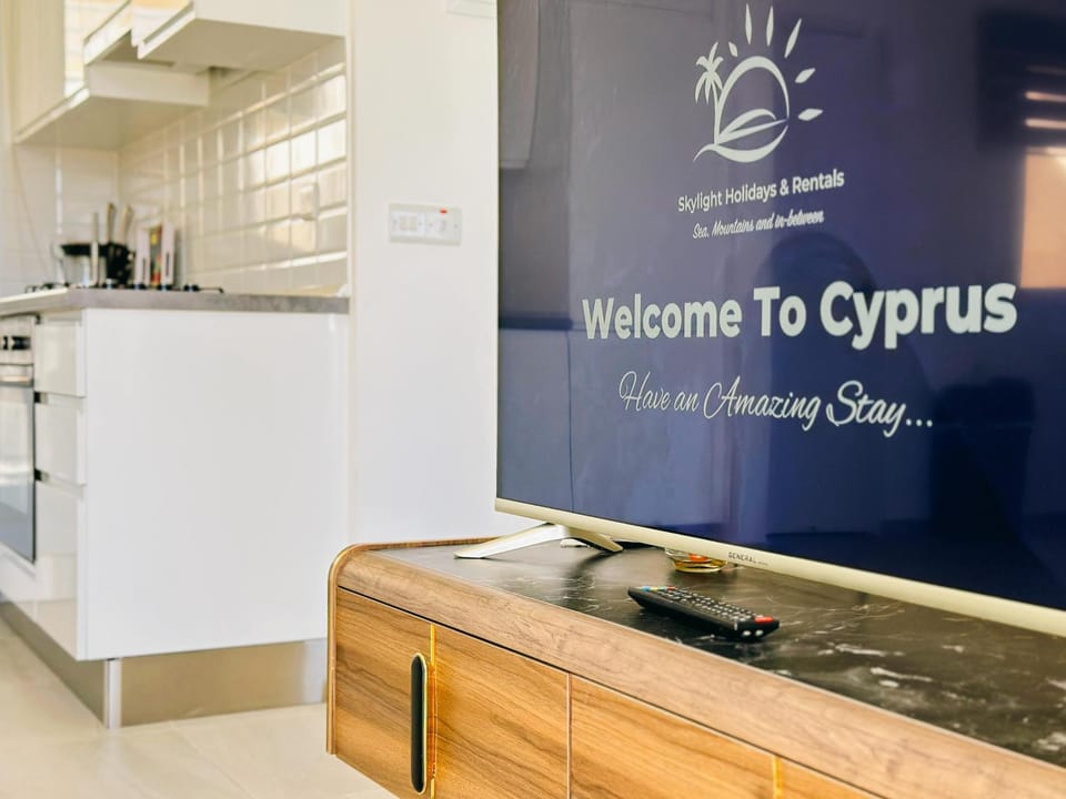 Thalassa Beach Resort 2 Bedroom Penthouse with a Hot Tub Apartment in Famagusta District