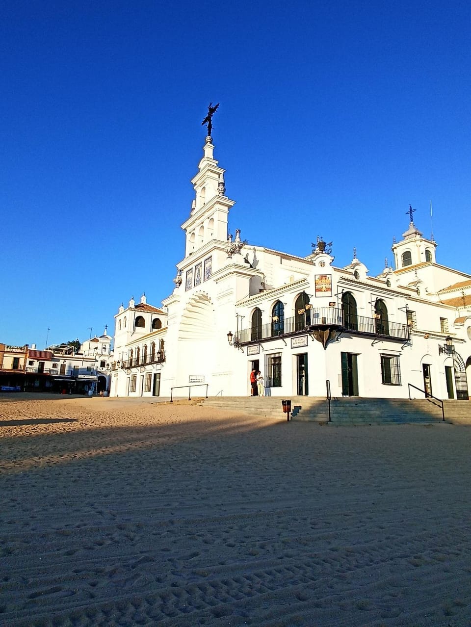 Nearby landmark, Landmark view