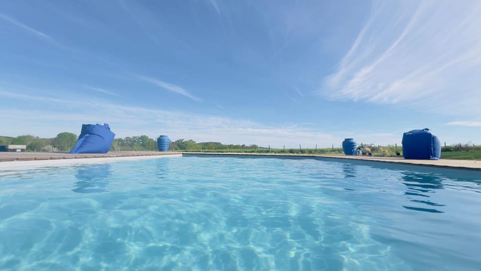 Swimming pool, Swimming pool